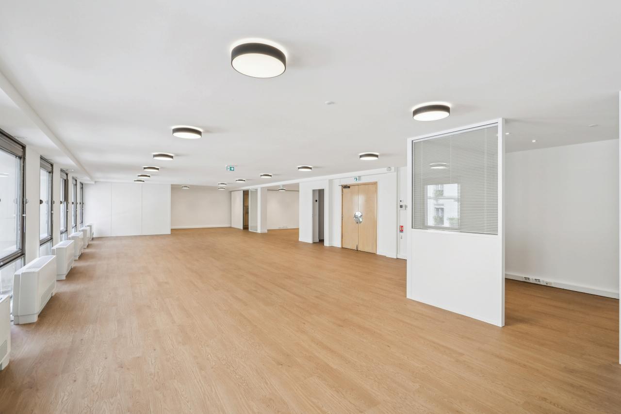 Bureau Paris 242m² Location bureau Paris OLBUR2428217 11